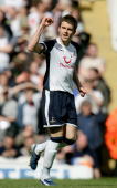Michael Carrick scored a rare and valuable goal for Spurs today