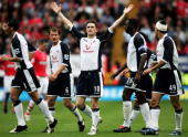 Robbie Keane celebrates his dramatic winning goal