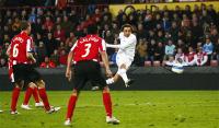 Berbatov's great volley put Spurs on level terms in the tie
