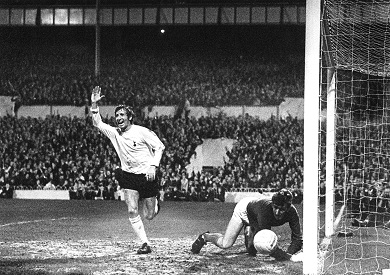 Cliff Jones signs off for Spurs with a goal against Manchester United in 1968