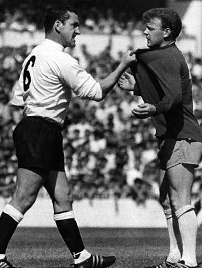 Dave Mackay and Billy Bremner in classic pose