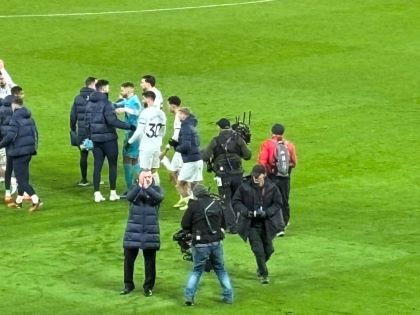 Postecoglou acknowledges the travelling fans