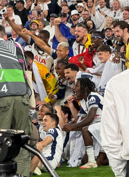 Derek has captured some of the celebrations here